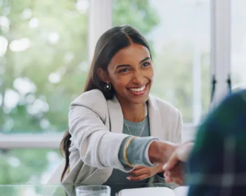 How the 90-Day Win Pitch Replaces the Cover Letter